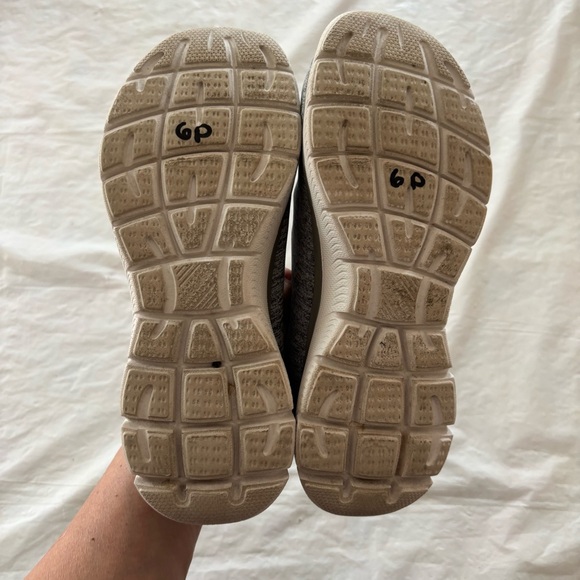 Skechers Summits Sneakers Heathered Gray Pink SZ 5 WORN 1X - Picture 8 of 13